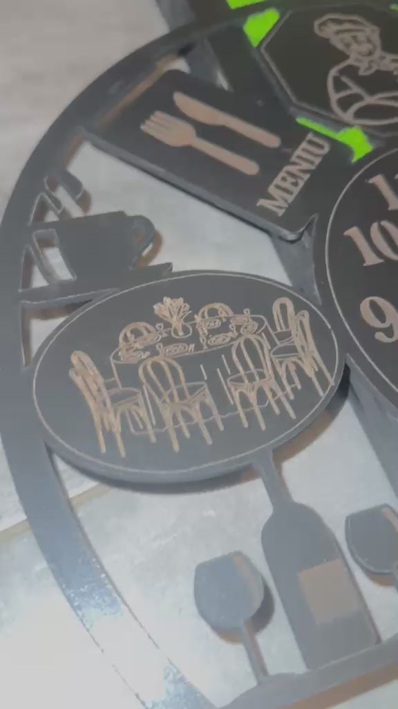 Ceas Decorativ Restaurant – Licheni Naturali Stabilizați & Nume Personalizat